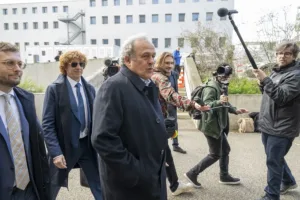 Michel Platini y Joseph Blatter fueron absueltos nuevamente