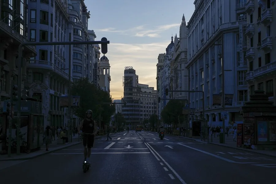 Declaran emergencia por apagón en España y Portugal que dejó a millones sin luz