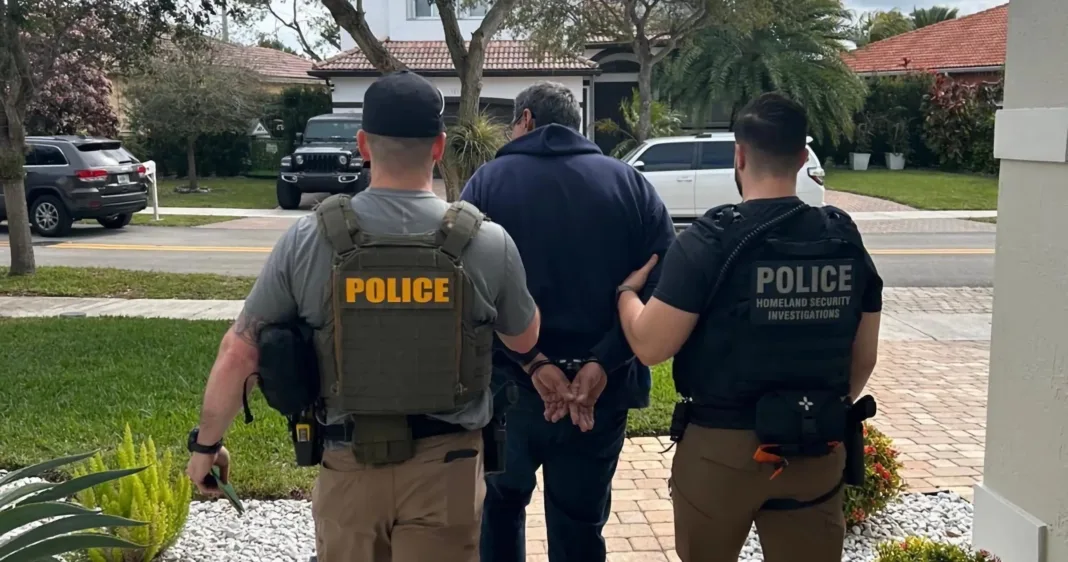 Deportan a Honduras a una menor estadounidense junto a su madre detalles del caso