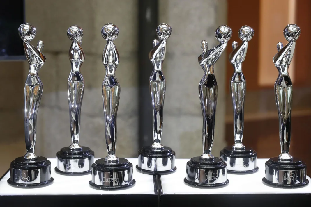 Estrellas del cine y la televisión iberoamericana se reúnen en los Premios Platino 2025