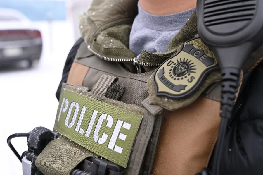 ICE publica y luego elimina publicación en X