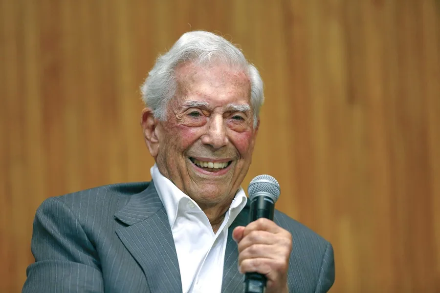 Mario Vargas Llosa, escritor peruano, fallece a sus 89 años