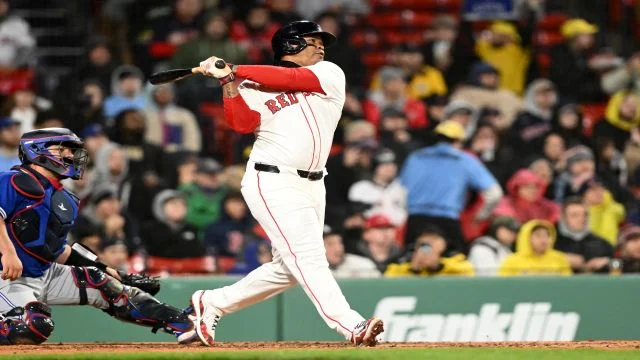 MLB: El dominicano Rafael Devers ya tiene su primer 'home run' del 2025