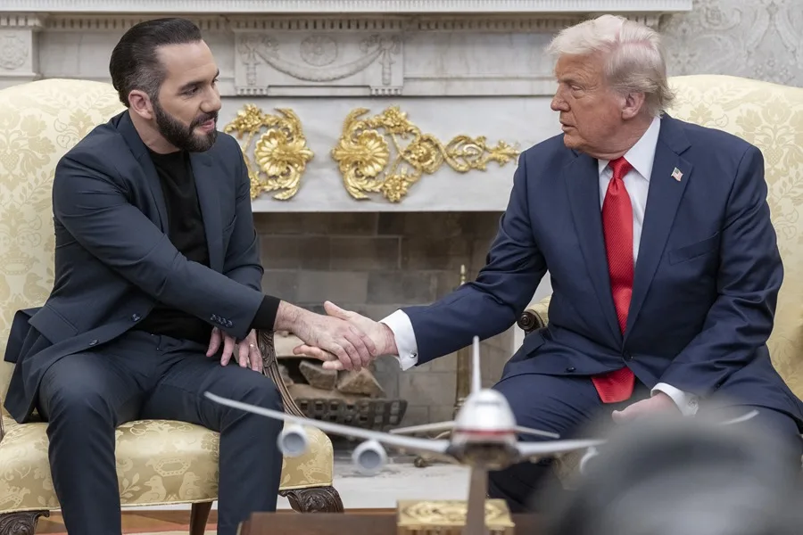 Trump plantea deportar a El Salvador a condenados por delitos violentosQué delitos contempla