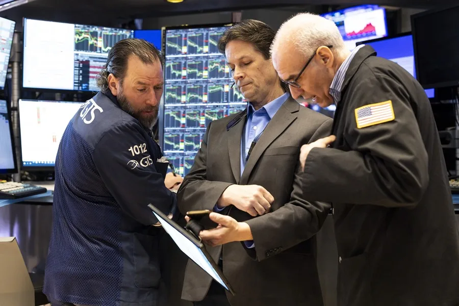 Un repunte en las acciones Wall Street espera alza de inversiones