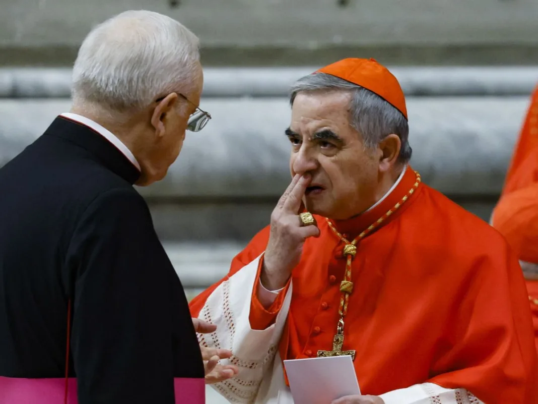 cardenal defenestrado por Francisco