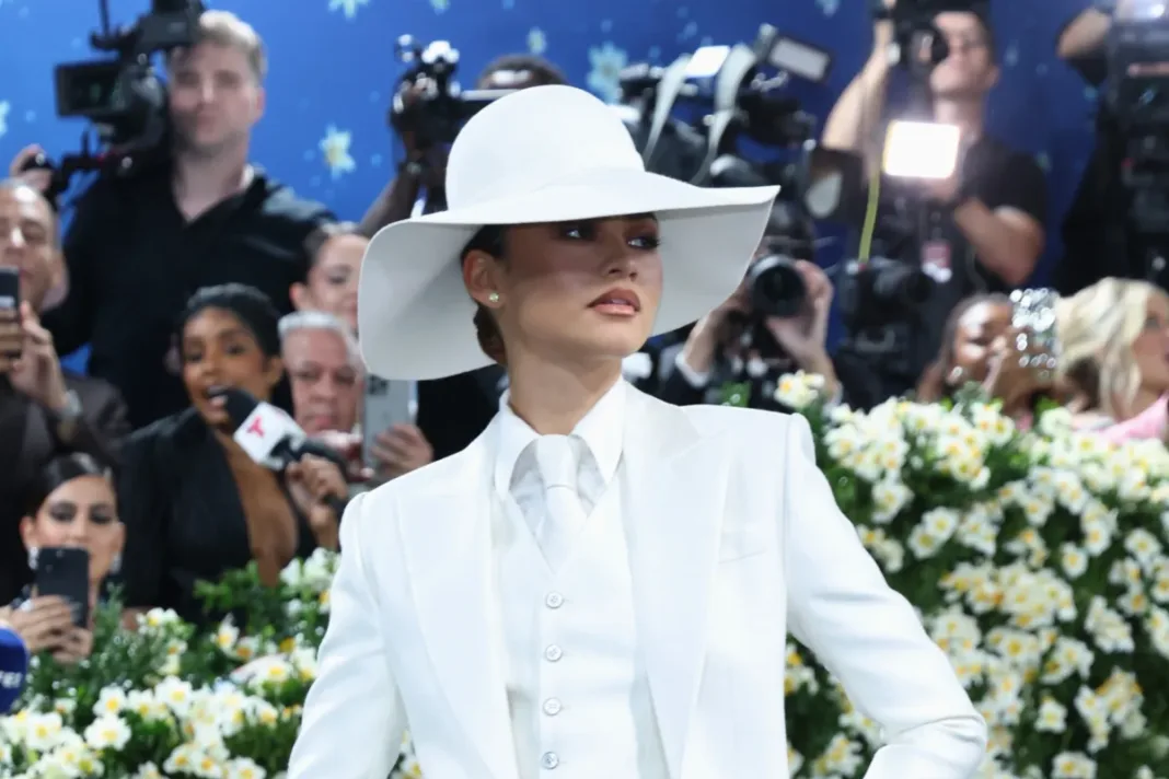 Zendaya y Diana Ross brillan en el Met Gala 2025 con looks de blanco
