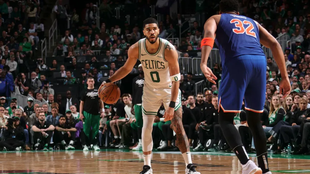 Knicks arrasan contra los Celtics y lideran 2-0 la serie