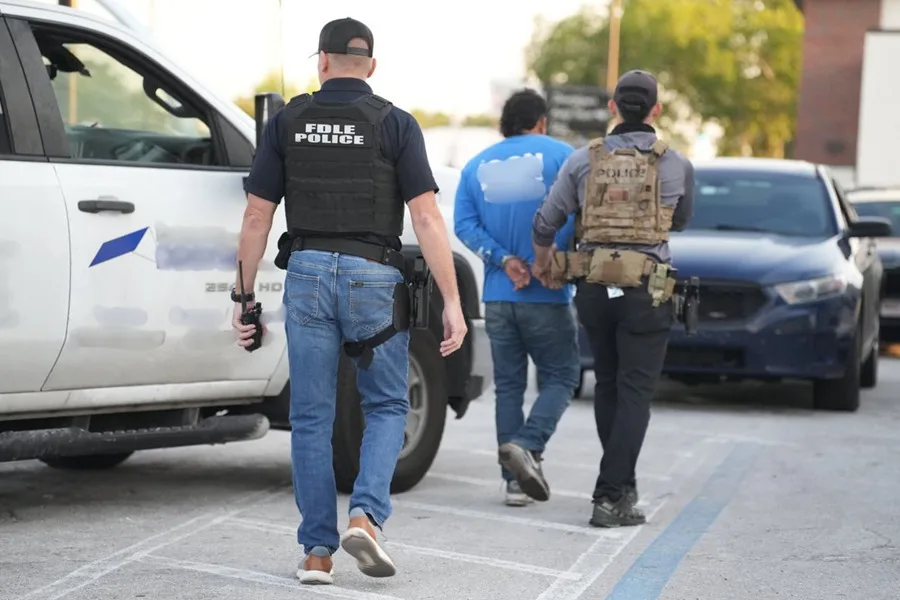 Redadas de ICE en restaurantes de Washington generan temor entre los inmigrantes