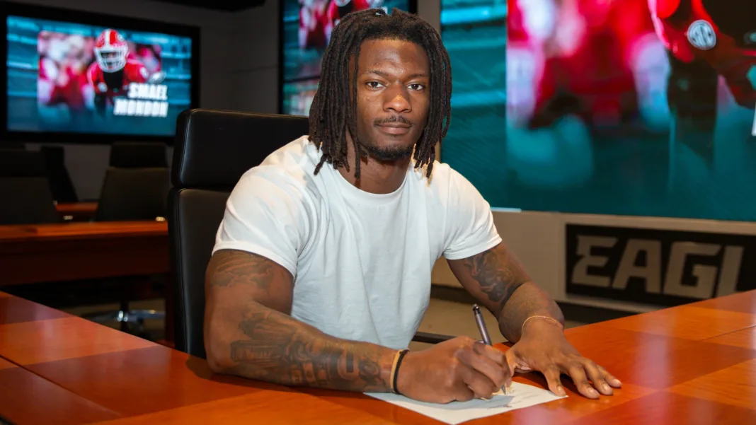 Los Philadelphia Eagles firmaron a cuatro de sus selecciones del draft 2025