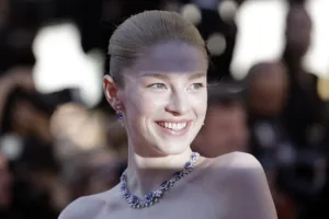 ¿Hunter Schafer será la princesa Zelda? Crecen rumores sobre su casting