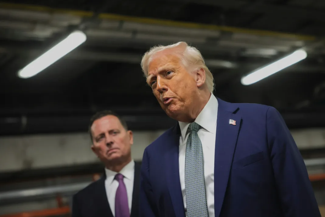 ​Juez designado por Trump frena deportaciones de venezolanos bajo ley de guerra