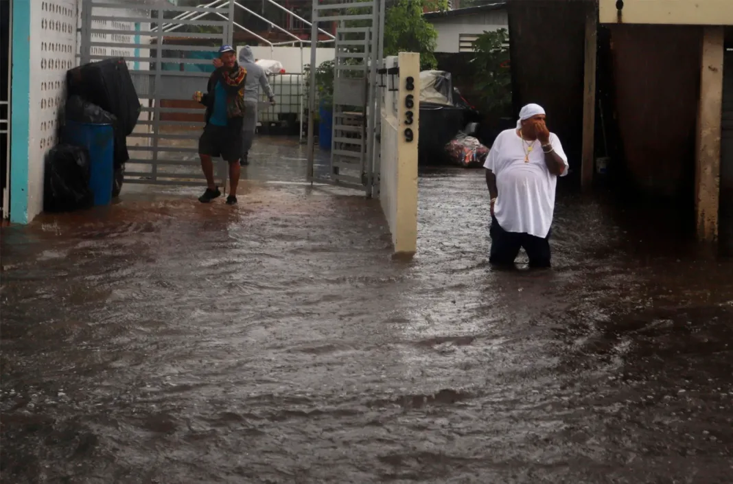 Lluvias en Puerto Rico provocan inundaciones, deslizamientos y víctimas mortales