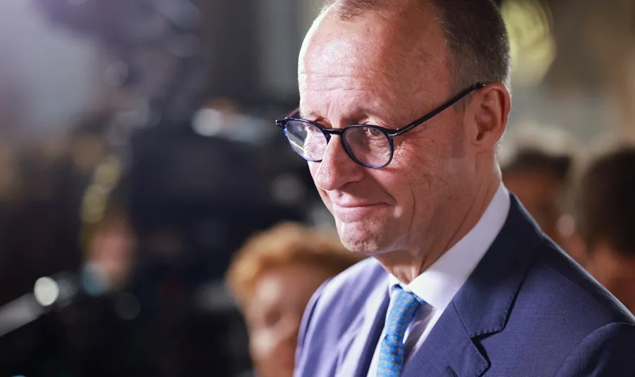 Alemania gira a la derecha: Friedrich Merz toma el relevo como nuevo canciller