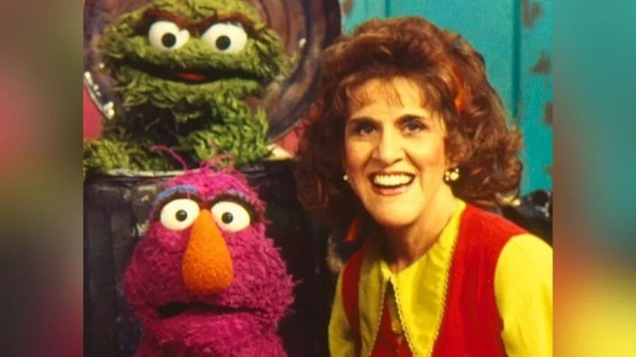 Muere la comediante Ruth Buzzi un paso por su vida y trayectoria (1)