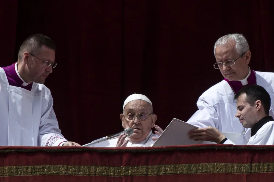 Puede el Papa Francisco volverse santo