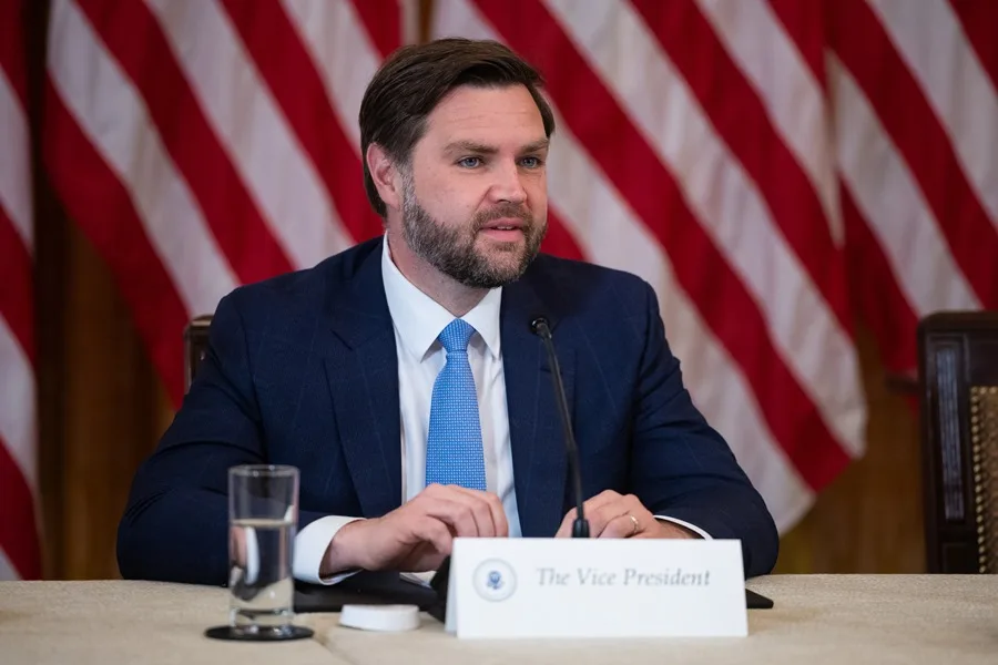 Rusia pide mucho, según JD Vance cuáles son estos pedidos