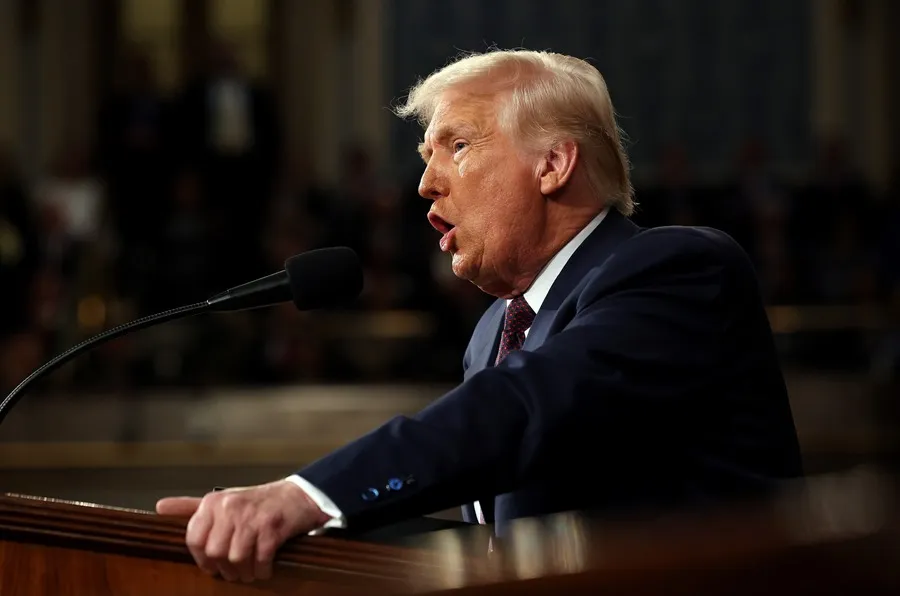 Trump logra aval fiscal, pero tropieza en el Senado