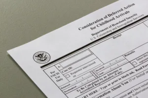 Problemas para los beneficiarios de DACA en Connecticut: ¿qué pasa con el Real ID?