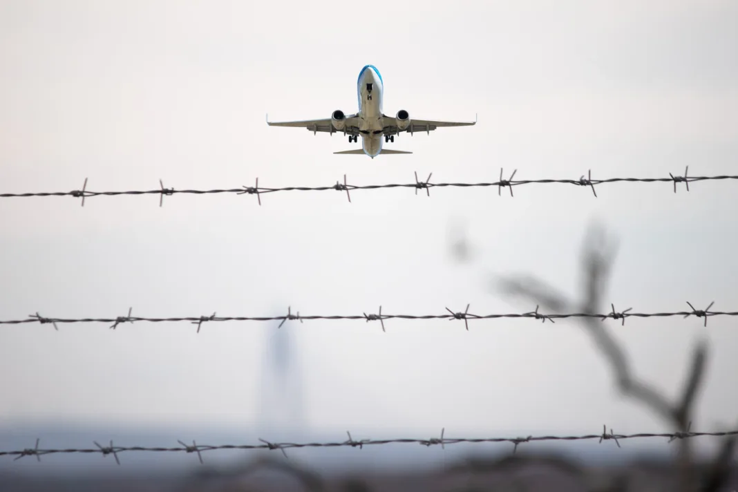 Migrante cubano en EE.UU. rechaza $1,000 para autodeportarse: conoce los detalles