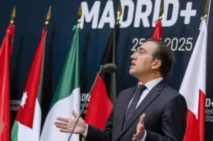 España lidera iniciativa para imponer embargo de armas a Israel: esta es la razón