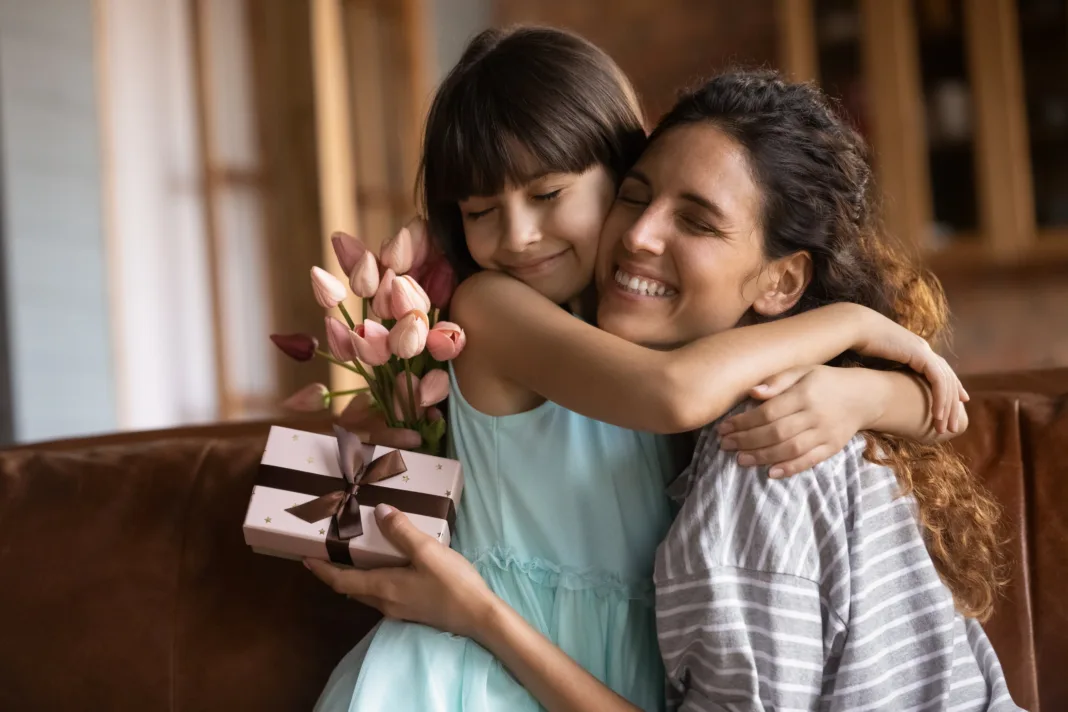 Día de la Madre 2025: ¿cómo celebran los latinos en EE.UU.?