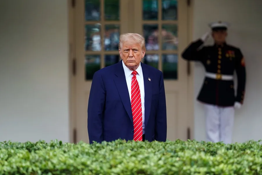 Incremento de agentes de deportación: Trump ordena subir a 20,000