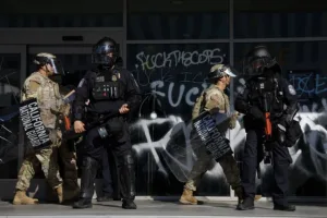 California vs. Trump: lo que debes saber sobre el explosivo enfrentamiento