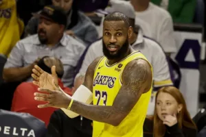 Los Lakers se venden por $10 mil millones: la franquicia más cara de la historia