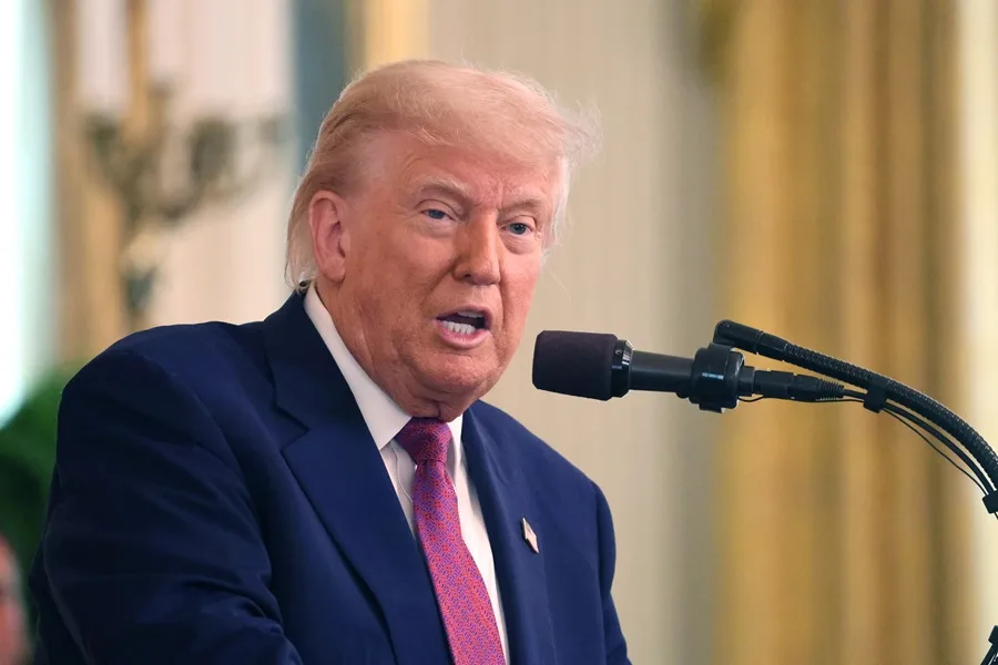 Trump promete paz entre Israel e Irán