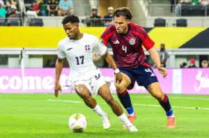 Costa Rica lidera su grupo en la Copa Oro tras vencer a República Dominicana