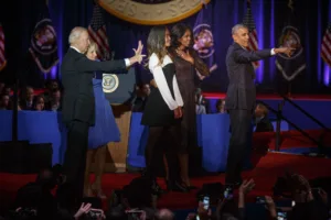Malia Obama rompe esquemas: Michelle explica por qué su hija evita usar su apellido