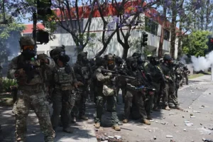 Redadas de ICE golpean a mexicanos en Los Ángeles : ¿qué dijo el cónsul?