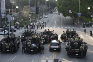 'Qué pregunta más estúpida': Karoline Leavitt habla sobre las protestas contra ICE