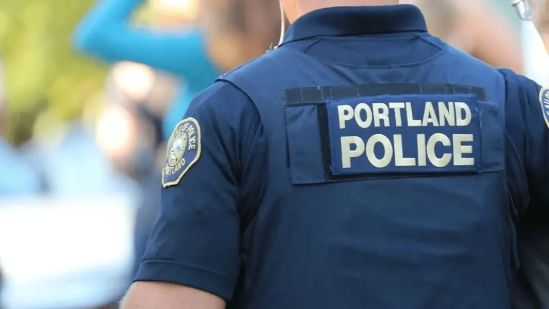 Apuñalan a cuatro adolescentes en Oregon