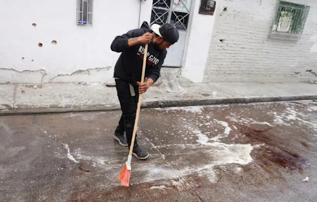 Narcos controlan centros de salud en México