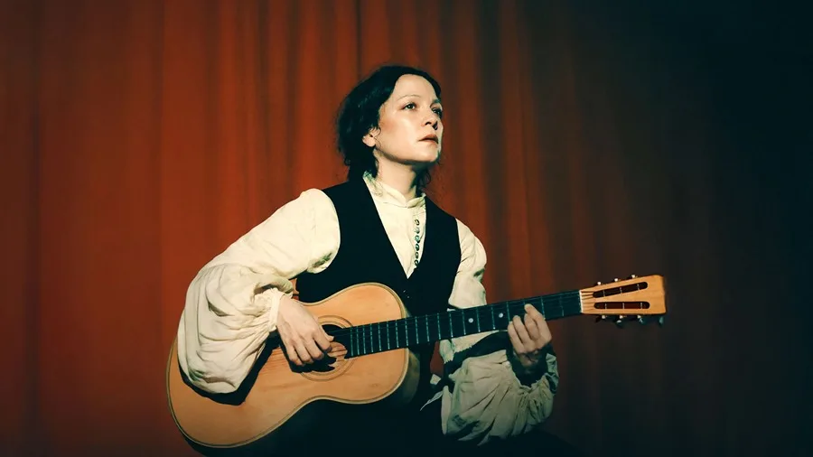 Natalia Lafourcade le canta a la Virgen de Guadalupe