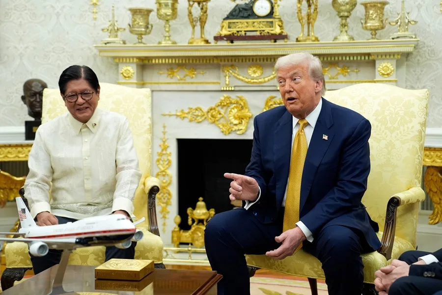Trump sube el arancel al 19 % en trato con Filipinas