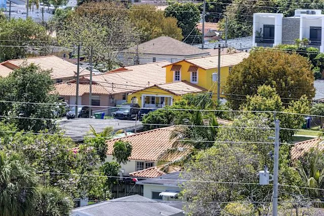 Por qué suben los seguros de vivienda en Florida