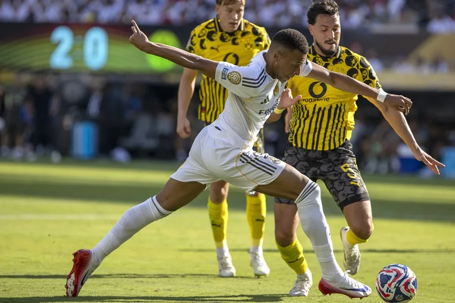 Real Madrid directo a la semifinal tras vencer a Dortmund