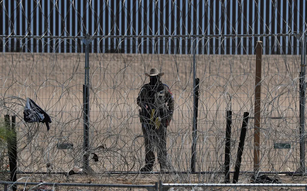 Texas abrirá otro centro para inmigrantes