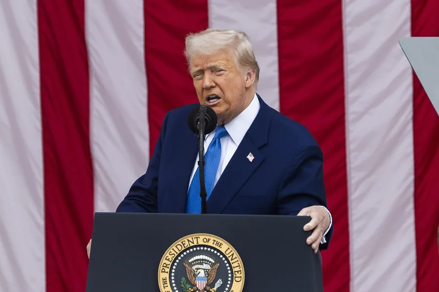 Trump pierde batalla por cambiar la ciudadanía