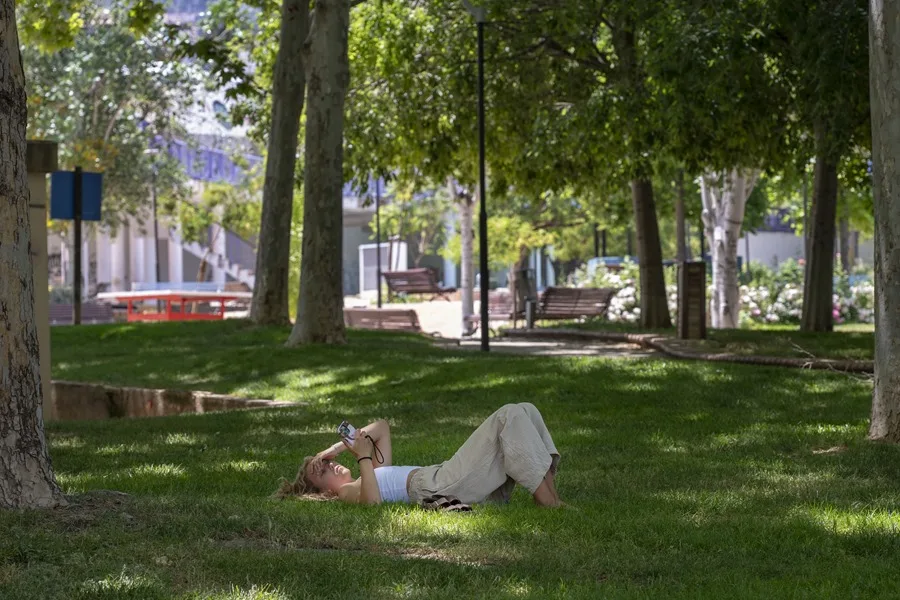 Calor extremo pone bajo a alerta a más de 80 millones en EE.UU.