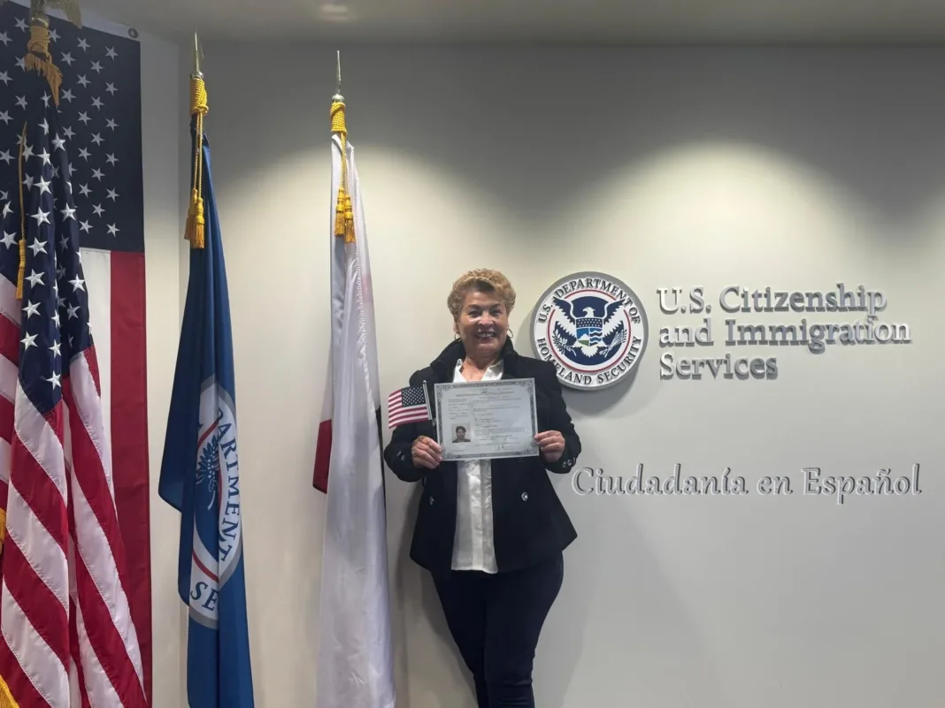 ¿Quieres ser ciudadano? Miami ofrece clases gratis