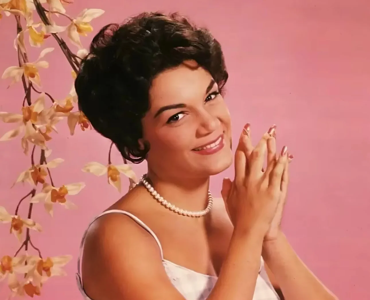 Fallece Connie Francis, la voz del audio 'Pretty Litttle Baby' en TikTok 
