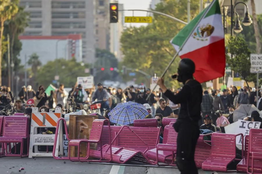 maratón en protesta contra el ICE en Los Ángeles