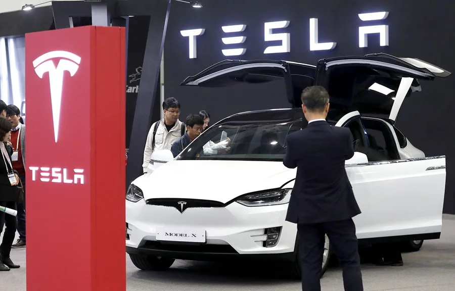 Tesla irá a juicio por muerte en Florida: ¿Qué pasó con el piloto automático?