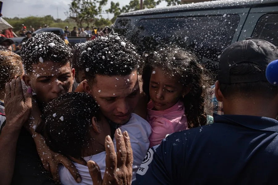 venezolano liberado pide castigo a Bukele y Trump